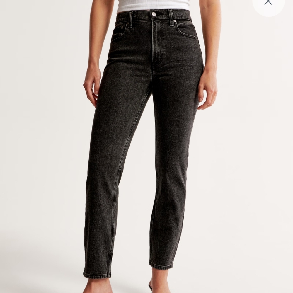 Abercrombie The Mom High Rise Jeans